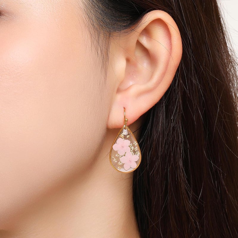 AUNTESIGN Store Forget-Me-Not and Queen Anne's Lace Pressed Wildflower Earrings | Pressed Flower Earrings | Handmade Drop and Dangle Earrings | Gift for Woman - Image 4